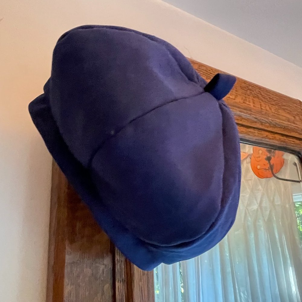 VINTAGE 1970s Navy Blue Polyester Beret